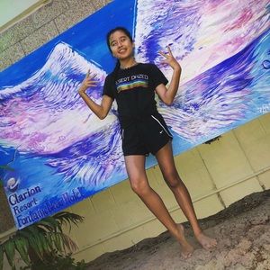 Meet your Posher, Anna